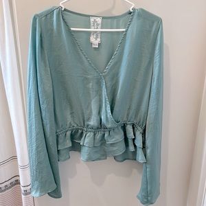 Sadie & Sage Ruffle Top